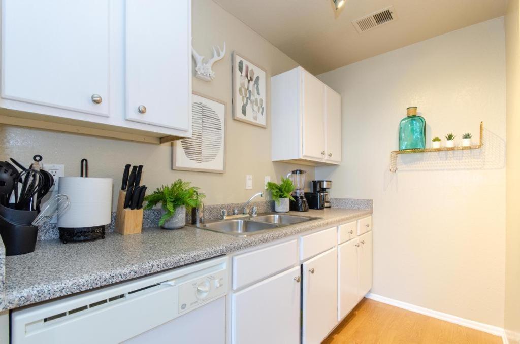 Appartement Gucci Mickey And Maxico Lofts Free Parking And Wifi à Los Angeles Extérieur photo